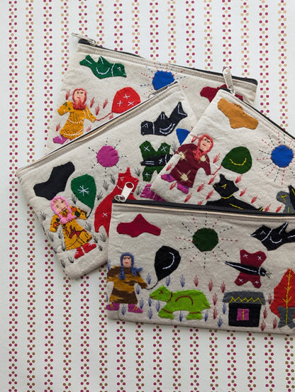 Applique pouches