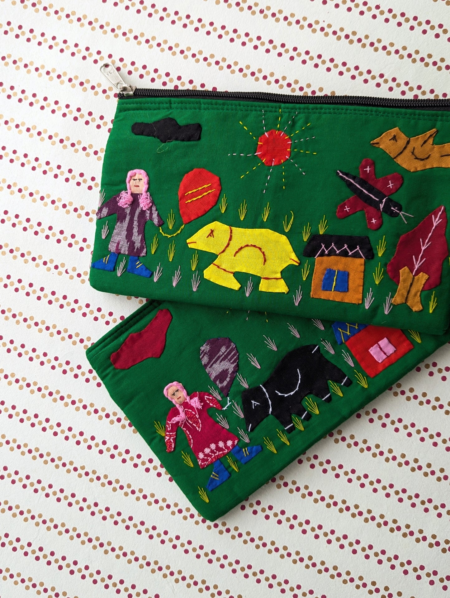 Applique pouches