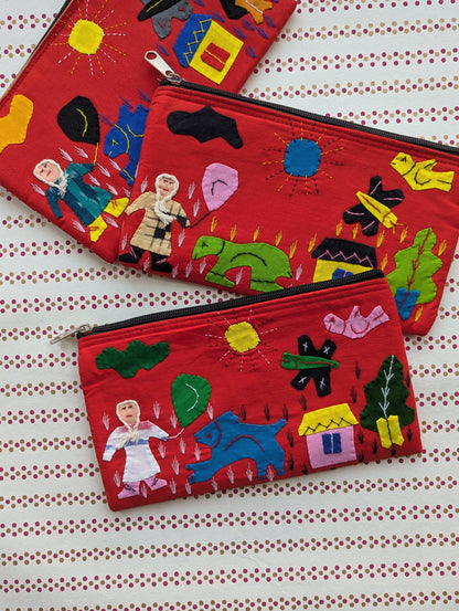 Applique pouches