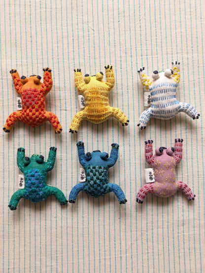 Mendhak Frogs