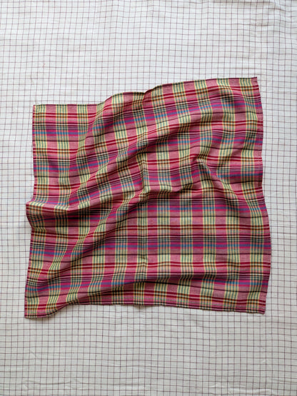 Neckerchief : Rosehip